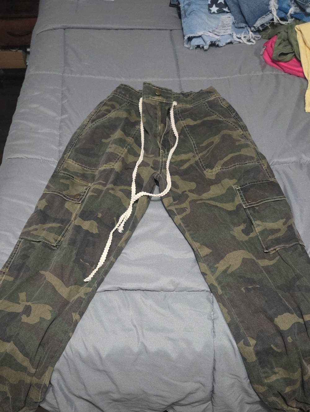 Polo by Ralph Lauren Boys Camouflage Cargo Joggers in Green
